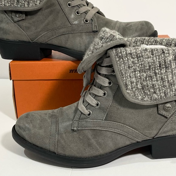 Rocket Dog Taylor Heirloom Fold Down Sweater Cuff Combat Style Ankle Boots - Picture 5 of 16